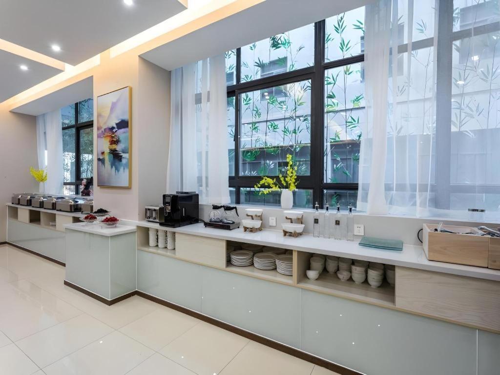 Gya Changzhou Wujin District Hutang New Era Furniture Plaza Hotel Ngoại thất bức ảnh